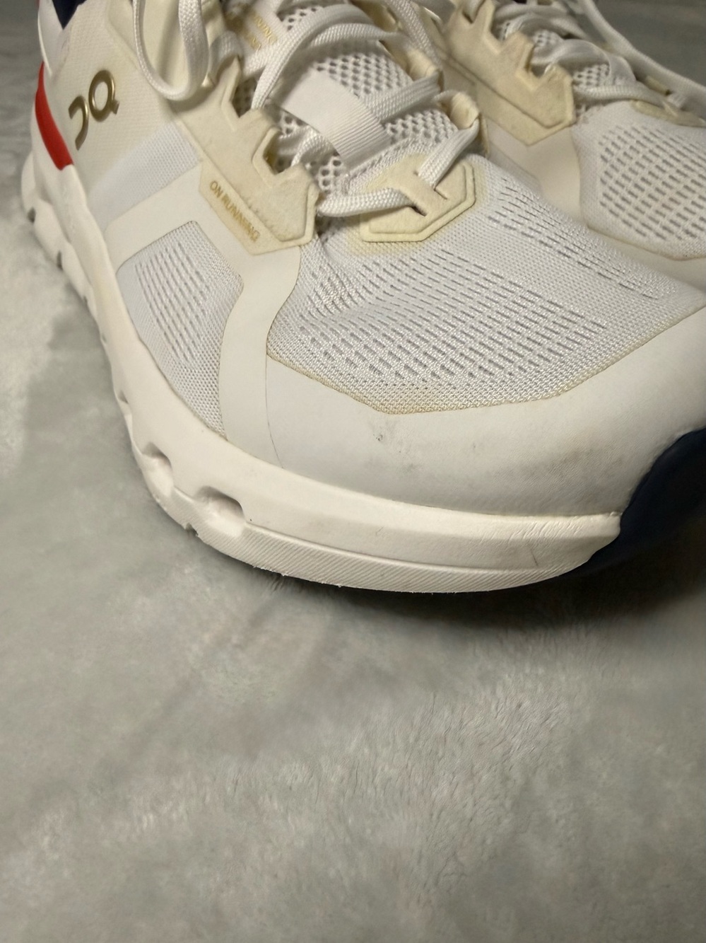 ON CloudRunner 2 Men’s Running Shoe Sz 11.5 White Red/Blue - Picture 4 of 7